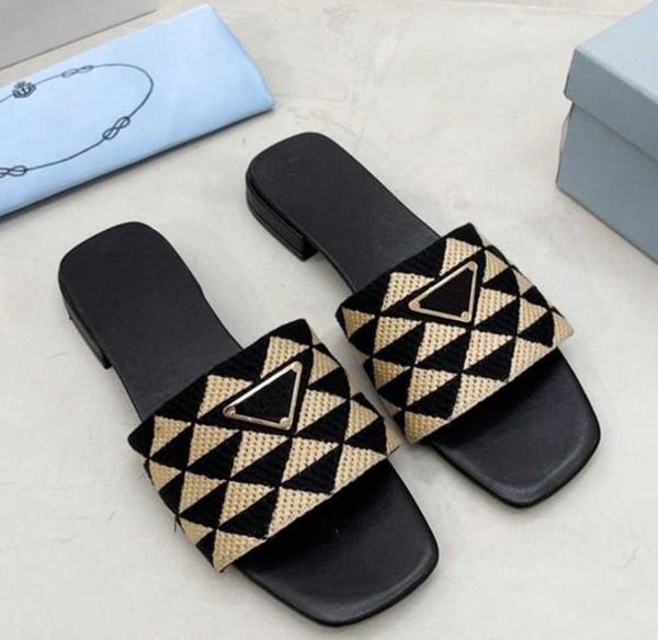 2023ss woman embroidered fabric slippers multicolor fashion brand embroidery mules casual sandals summer leather womens slippers, Black
2023ss woman embroidered fabric slippers multicolor fashion brand embroidery mules casual sandals summer leather womens slippers, Black