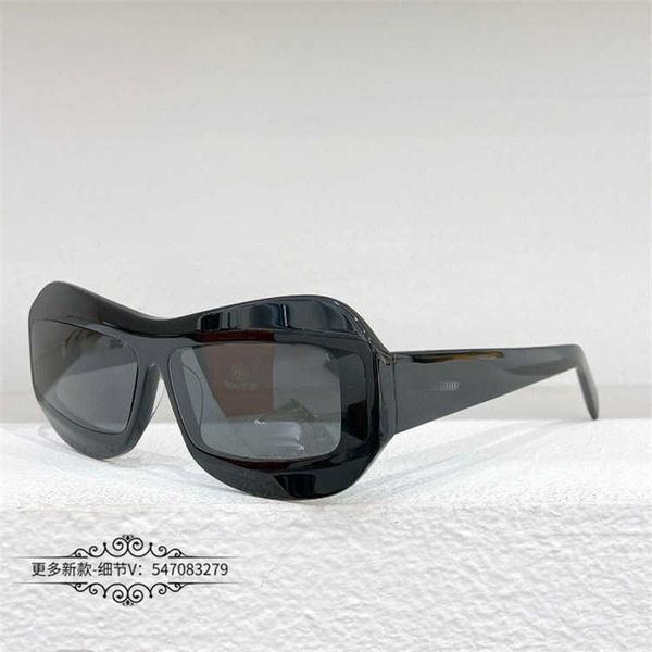 designer triangular signature cool sunglasses luxury super p family future sci tech sunglasses men's fashion inset red same type concav, White;black
designer triangular signature cool sunglasses luxury super p family future sci tech sunglasses men's fashion inset red same type concav, White;black
