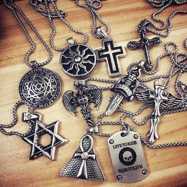 goofan european american japanese and korean fashion trends versatile street dance hip-hop necklaces personalized pendants for men and women, Silver
goofan european american japanese and korean fashion trends versatile street dance hip-hop necklaces personalized pendants for men and women, Silver
