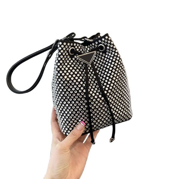 designer bag handbag bag black wallet pocket diamond bucket bag solid color crystal shoulder cross body bag shopping shoulder daily classic
designer bag handbag bag black wallet pocket diamond bucket bag solid color crystal shoulder cross body bag shopping shoulder daily classic