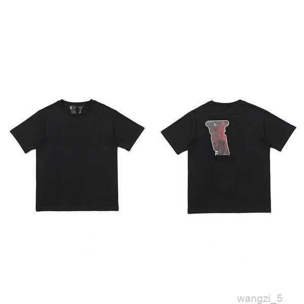 22ss designer large big reflective v friends casual smoke loose lovers short sleeve 1 cmyr, White;black
22ss designer large big reflective v friends casual smoke loose lovers short sleeve 1 cmyr, White;black