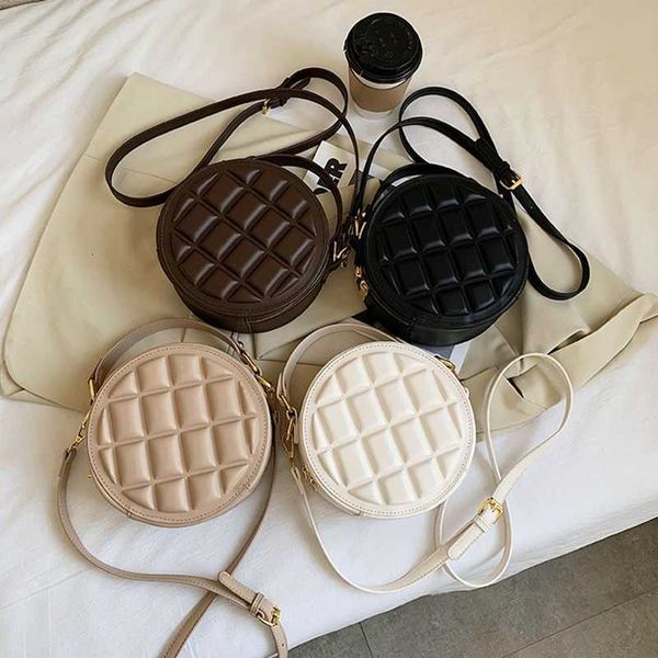 shoulder handbags luxury brand checkered 2023 design small ladies round female hand bags for women pu leather crossbody purses 
shoulder handbags luxury brand checkered 2023 design small ladies round female hand bags for women pu leather crossbody purses