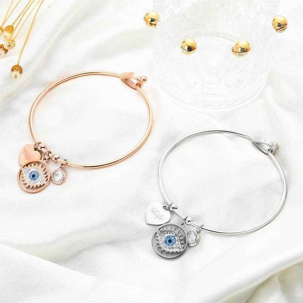 fashion stainless steel bracelet devils eye pendant bangle owl wholesale, Golden;silver
fashion stainless steel bracelet devils eye pendant bangle owl wholesale, Golden;silver