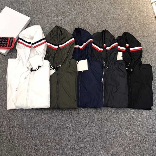 men's jackets franch luxury brand windbreaker mens hooded jacket lightweight sun protection clothing spring summer jackets sleeve arm n, Black;brown
men's jackets franch luxury brand windbreaker mens hooded jacket lightweight sun protection clothing spring summer jackets sleeve arm n, Black;brown