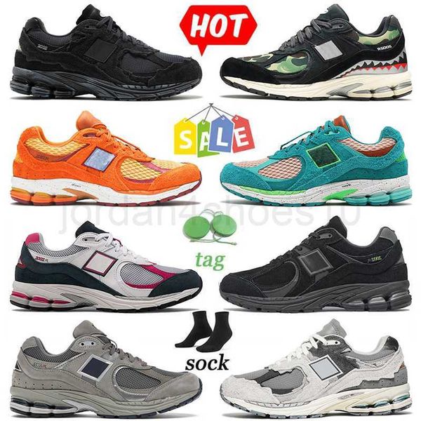 with socks 2022 authentic bb2002r 2002r platform sneakers running shoes for mens women peace be the journey water guide trainers casual jogg
with socks 2022 authentic bb2002r 2002r platform sneakers running shoes for mens women peace be the journey water guide trainers casual jogg