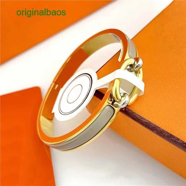 original hemrres designer bracelet bangle designer h pig nose bangles enamel bracelets anchor chain 8 figure buckle couples daily accessorie, Black
original hemrres designer bracelet bangle designer h pig nose bangles enamel bracelets anchor chain 8 figure buckle couples daily accessorie, Black