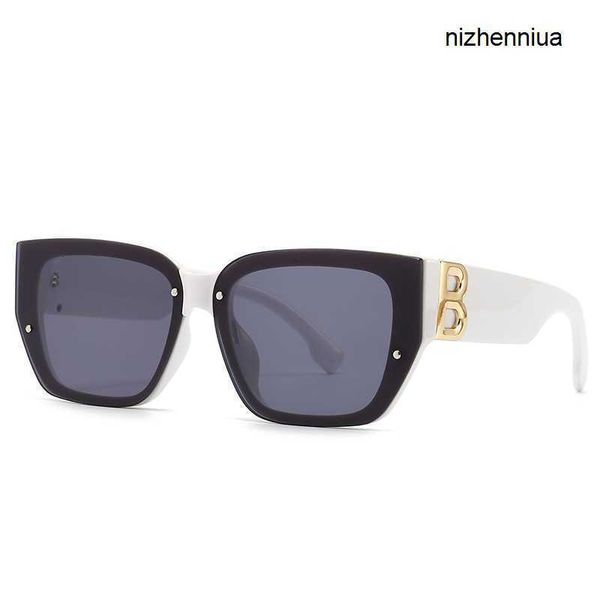 hermm elegant sunglasses modern street pbettero ins com red square female 86581 sw8v, White;black
hermm elegant sunglasses modern street pbettero ins com red square female 86581 sw8v, White;black