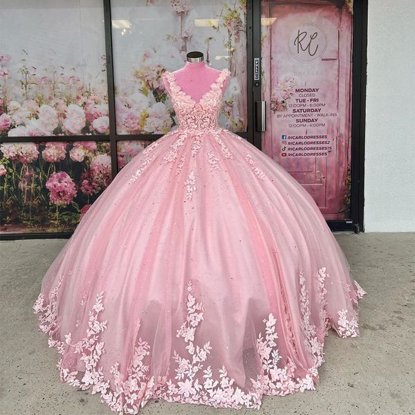 pink v-neck ball gown quinceanera dress for girls beaded birthday party gown appliques lace prom dresses vestido de 15 anos, Blue;red
pink v-neck ball gown quinceanera dress for girls beaded birthday party gown appliques lace prom dresses vestido de 15 anos, Blue;red