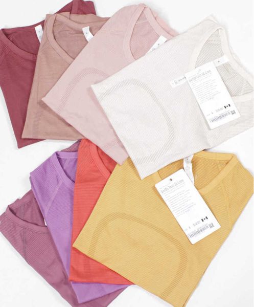 lu-2.0 swiftly tech women's short sleeved seamless yoga t-shirt slim fit light fast dry sports shirt wicking knit new high end 28ess, Gray
lu-2.0 swiftly tech women's short sleeved seamless yoga t-shirt slim fit light fast dry sports shirt wicking knit new high end 28ess, Gray