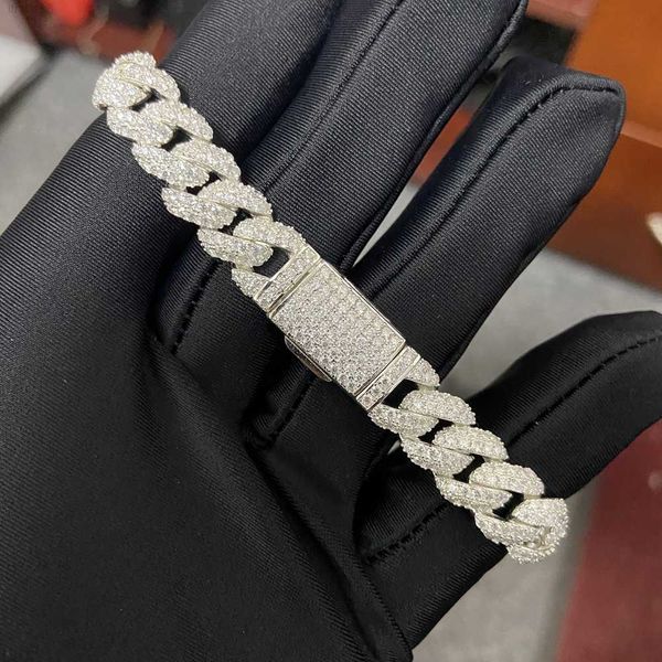 men's jewelry 6-24 inches s925 silver link chain full inlaid vvs1 d moissanite cuban necklace shiny cuban bracelet
men's jewelry 6-24 inches s925 silver link chain full inlaid vvs1 d moissanite cuban necklace shiny cuban bracelet