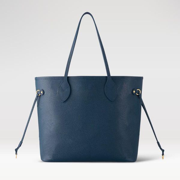 fashion tote bag versatile women's bag gradient letter logo design classic style mm handbag with serial code
fashion tote bag versatile women's bag gradient letter logo design classic style mm handbag with serial code