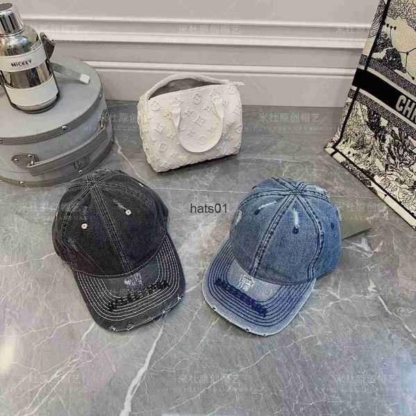 balencaigass correct version new denim wash baseball cap fashionable ruffian handsome cap fashionable versatile men's and women's, Blue;gray
balencaigass correct version new denim wash baseball cap fashionable ruffian handsome cap fashionable versatile men's and women's, Blue;gray
