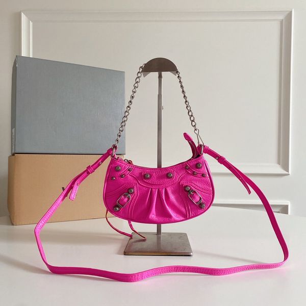 half crescent underarm bag sheepskin 2023 new fashion casual women's bag shoulder crossbody bag
half crescent underarm bag sheepskin 2023 new fashion casual women's bag shoulder crossbody bag
