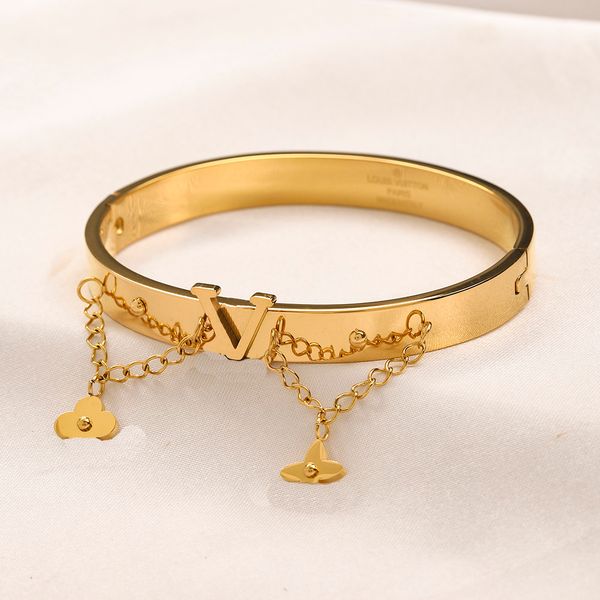 fashion luxury titanium steel bangles l designer bracelet for women v gold bracelets senior jewelry wedding engagement gift, Black
fashion luxury titanium steel bangles l designer bracelet for women v gold bracelets senior jewelry wedding engagement gift, Black