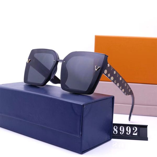 personality sunglass designer fashion flower arm sign sunglasses women men sun glass classic letter goggle adumbral eyeglasses beach outdoor, White;black
personality sunglass designer fashion flower arm sign sunglasses women men sun glass classic letter goggle adumbral eyeglasses beach outdoor, White;black