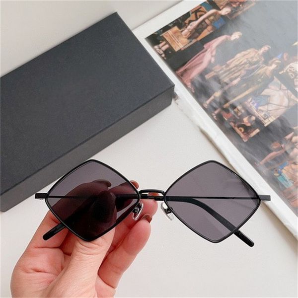 fashion designer yslity sunglasses brand beach sunglasses luxury glasses hgjds, White;black
fashion designer yslity sunglasses brand beach sunglasses luxury glasses hgjds, White;black