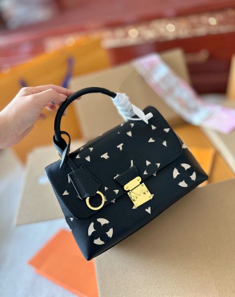 tz 23ss luxury bags designer purse classic printed embossed handbag vintage handbags madeleine bb fashion shoulder bags leather crossbody ha
tz 23ss luxury bags designer purse classic printed embossed handbag vintage handbags madeleine bb fashion shoulder bags leather crossbody ha