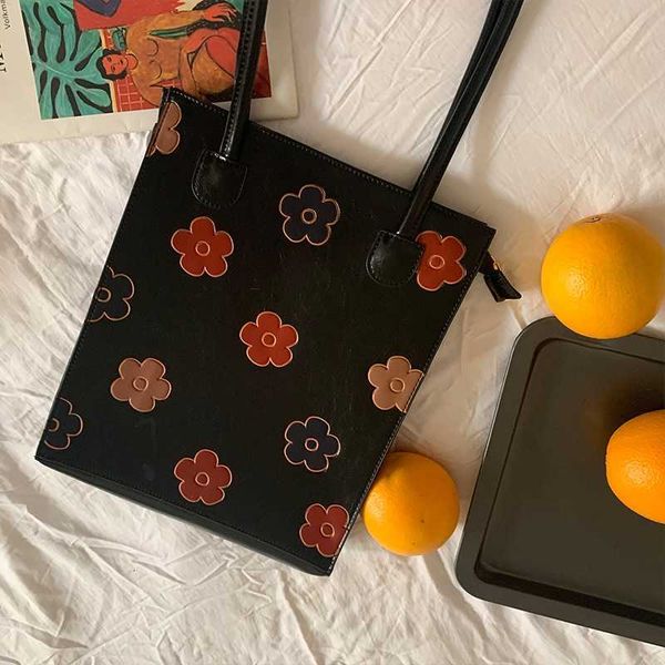 vintage fashion pu handbags floral leather ladies shoulder women flower design clutch female purse bags girls small tote bag
vintage fashion pu handbags floral leather ladies shoulder women flower design clutch female purse bags girls small tote bag