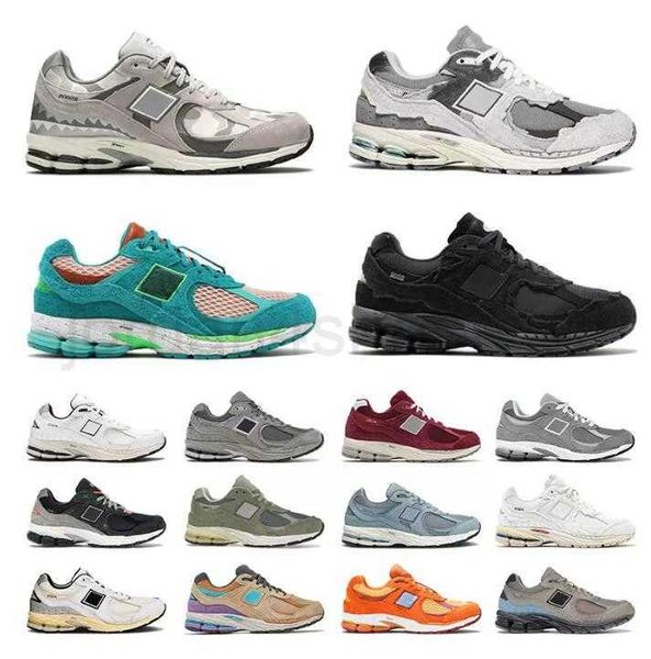 2002r b2002r athletic mens women luxury casual shoes triple s black white protection pack pink rain cloud phantom sea salt sail designer bow
2002r b2002r athletic mens women luxury casual shoes triple s black white protection pack pink rain cloud phantom sea salt sail designer bow