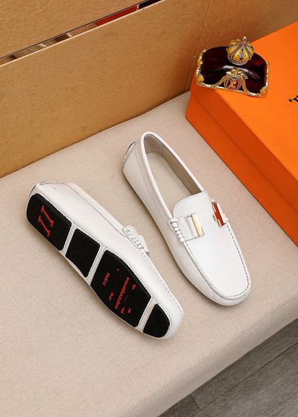 12model 2023 fashion luxurious men party and wedding handmade designer loafers velvet shoes with gold buckle men dress shoes, Black
12model 2023 fashion luxurious men party and wedding handmade designer loafers velvet shoes with gold buckle men dress shoes, Black