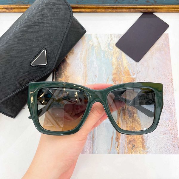 designer sunglass polarized sunglasses reality eyewear over glasses sunglasses fashion women men gradient 18x24 frame original box, White;black
designer sunglass polarized sunglasses reality eyewear over glasses sunglasses fashion women men gradient 18x24 frame original box, White;black