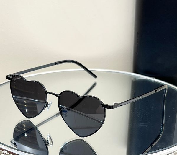 301 heart shape sunglasses black/black lens women men summer fashion glasses gafas de sol designers sunglasses shades occhiali da sole uv400, White;black
301 heart shape sunglasses black/black lens women men summer fashion glasses gafas de sol designers sunglasses shades occhiali da sole uv400, White;black