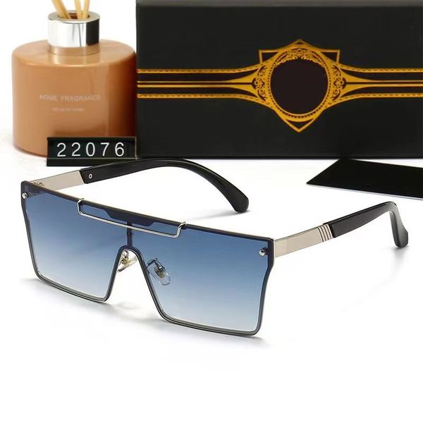 original fashion trend retro men's and women's sunglasses op06 high-end driving special polarized driver's mirror have, White;black
original fashion trend retro men's and women's sunglasses op06 high-end driving special polarized driver's mirror have, White;black