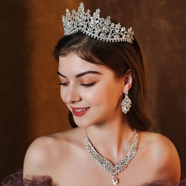 bride crown earrings necklace three piece wedding dress accessories noble luxury rhinestone crown set ice queen set, Silver
bride crown earrings necklace three piece wedding dress accessories noble luxury rhinestone crown set ice queen set, Silver