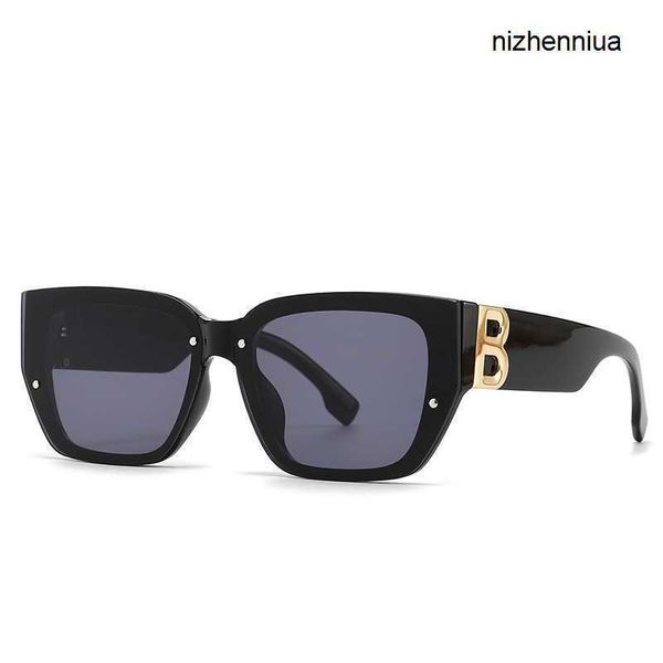hermm elegant sunglasses modern street pbettero ins com red square female 86581 iztl, White;black
hermm elegant sunglasses modern street pbettero ins com red square female 86581 iztl, White;black