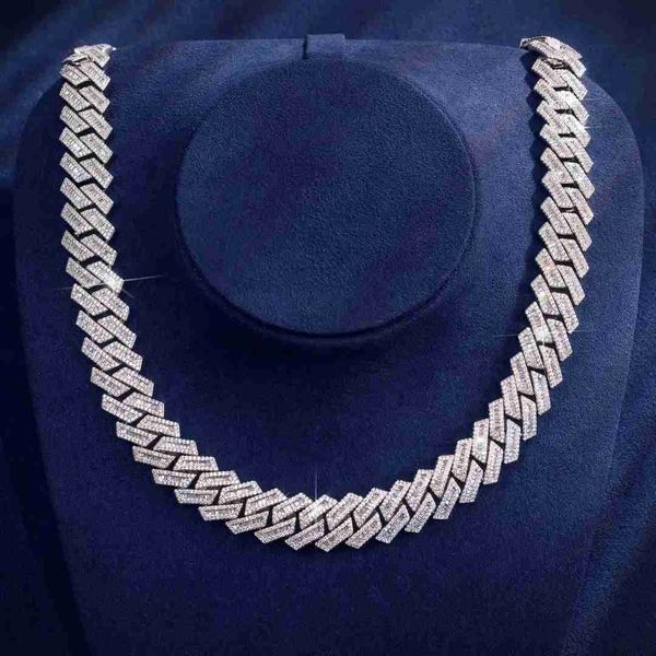 luxury hip hop men fire chain 925 silver 18mm iced out baguette moissanite cuban link chain
luxury hip hop men fire chain 925 silver 18mm iced out baguette moissanite cuban link chain