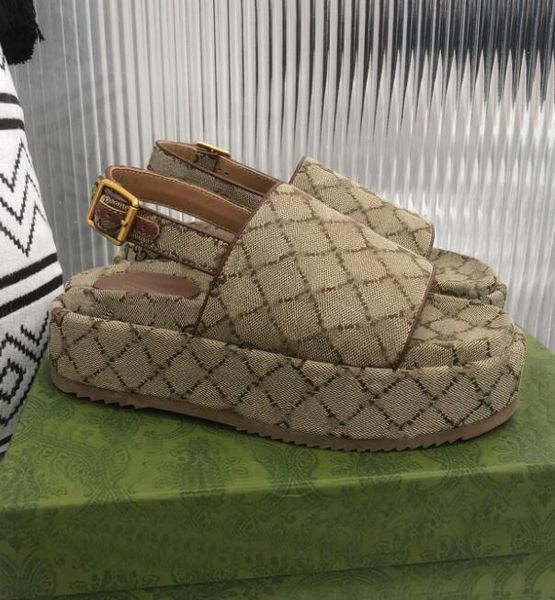 luxury designer womens letter embroidery style slippers sandal sliders macaron thick bottom non-slip soft bottom fashion g house slipper wom, Black
luxury designer womens letter embroidery style slippers sandal sliders macaron thick bottom non-slip soft bottom fashion g house slipper wom, Black