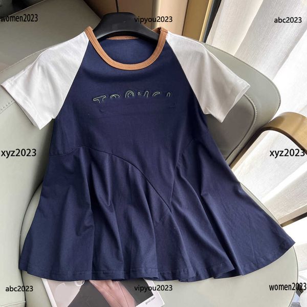 luxury girl clothing embroidered letter kids skirt baby dress child pleated fabric products summer short sleeve pleated skirt, Red;yellow
luxury girl clothing embroidered letter kids skirt baby dress child pleated fabric products summer short sleeve pleated skirt, Red;yellow