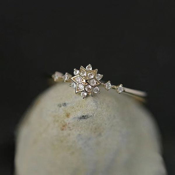 s925 sterling silver snowflake ring for women's fashion and individuality ins fashion simple and luxury index finger ring new fashion n
s925 sterling silver snowflake ring for women's fashion and individuality ins fashion simple and luxury index finger ring new fashion n