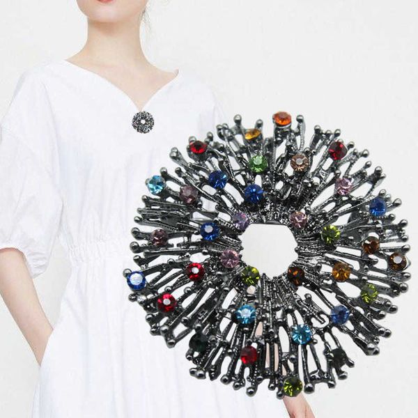 pins brooches high-end garland brooch female corsage retro fashion temperament crystal scarf bule cloingl230315, Gray
pins brooches high-end garland brooch female corsage retro fashion temperament crystal scarf bule cloingl230315, Gray