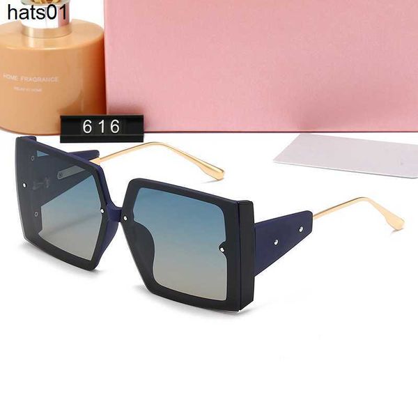 new polarized mirror women's large frame fashion sunglasses outdoor leisure travel sunglasses holiday glasses 616, White;black
new polarized mirror women's large frame fashion sunglasses outdoor leisure travel sunglasses holiday glasses 616, White;black