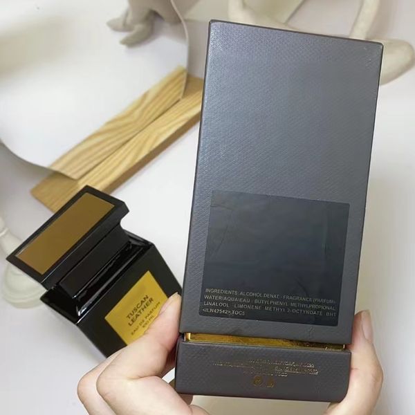 100ml tuscan leather perfume cologne for women perfume eau de cologne perfume fragrance body spray mist holidays
100ml tuscan leather perfume cologne for women perfume eau de cologne perfume fragrance body spray mist holidays