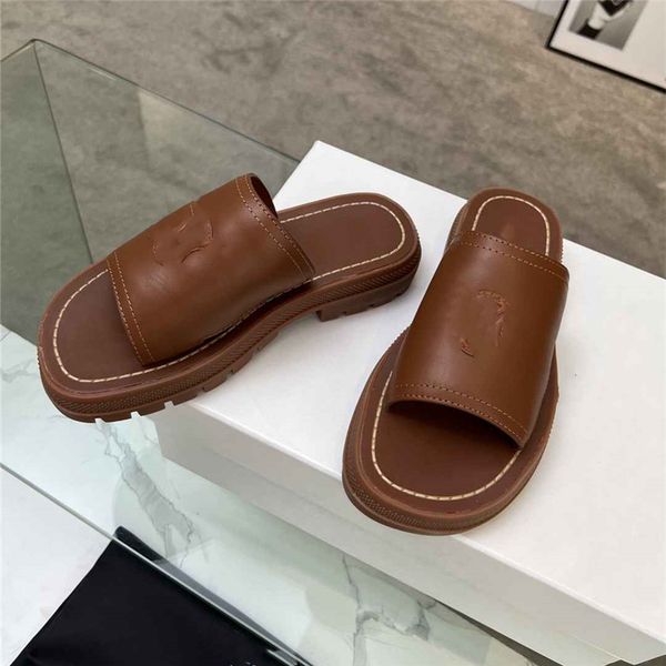 fashion slippers 2023 celinity design summer men and women flat shoes thick sole leather rubber letter logo casual cartoon slippers 01-05, Black
fashion slippers 2023 celinity design summer men and women flat shoes thick sole leather rubber letter logo casual cartoon slippers 01-05, Black
