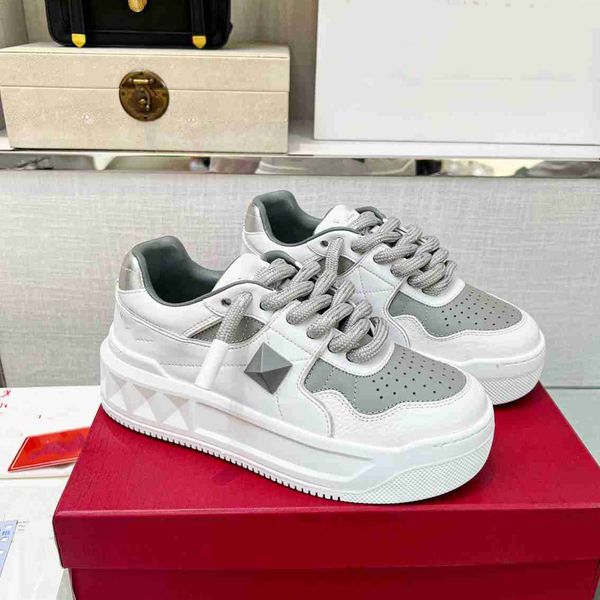 designer skate shoes v sneakers valentinoity sports shoes ftrainer women men sneaker woman man asfdsff
designer skate shoes v sneakers valentinoity sports shoes ftrainer women men sneaker woman man asfdsff