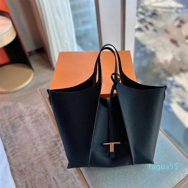 

Autumn and Winter Vegetable Basket Handbag Small Design Commuter One Shoulder Crossbody, Black-bottom22cm*top 36cm*high 20cm