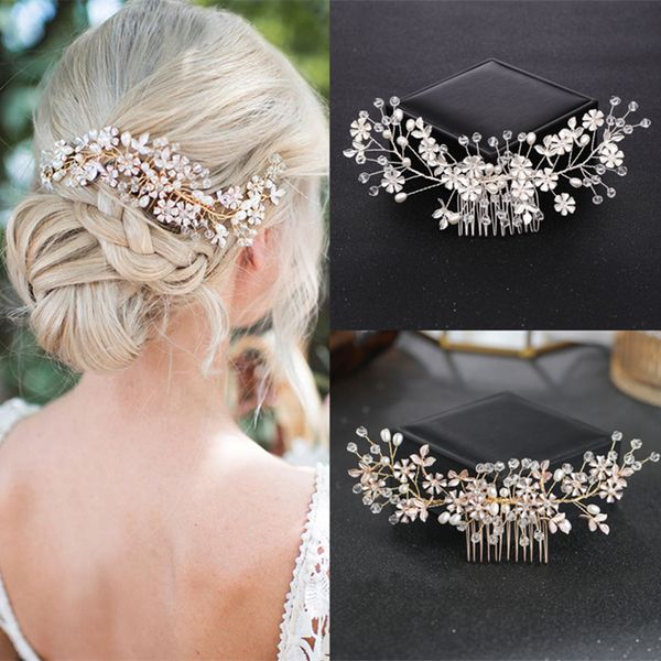 fs-0049 selling rhinestones in europe and america, wedding dresses with embellishments, pearl hair combs, and wedding hair accessories, Silver
fs-0049 selling rhinestones in europe and america, wedding dresses with embellishments, pearl hair combs, and wedding hair accessories, Silver