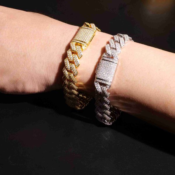 a luxury must-have for trendy people foresee the future cuban bracelet full moissanites inlaid clarity vvs for men with wealth, Silver
a luxury must-have for trendy people foresee the future cuban bracelet full moissanites inlaid clarity vvs for men with wealth, Silver