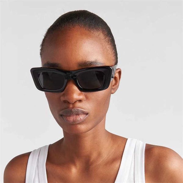 Designer Triangular signature cool sunglasses luxury Super high quality 2022 new women's net red ins same style personalized cat eye spr13z
Designer Triangular signature cool sunglasses luxury Super high quality 2022 new women's net red ins same style personalized cat eye spr13z