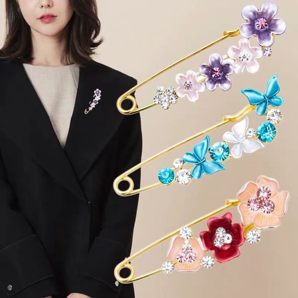 fashion shawl flower brooch for women corsage tulip large pins brooch jacket anti-glare silk scarf buckle jewelry, Gray
fashion shawl flower brooch for women corsage tulip large pins brooch jacket anti-glare silk scarf buckle jewelry, Gray