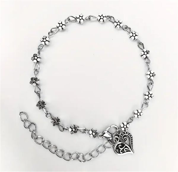 sparkling love: heart-shaped beaded anklet with flower-shaped beads for women's boho style, Golden;silver
sparkling love: heart-shaped beaded anklet with flower-shaped beads for women's boho style, Golden;silver