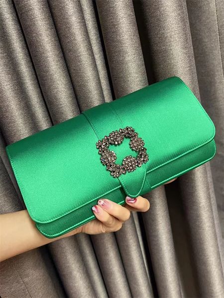 fashion evening handbag single shoulder cross-body evening bag designer european and american retro small evening bag clutch
fashion evening handbag single shoulder cross-body evening bag designer european and american retro small evening bag clutch