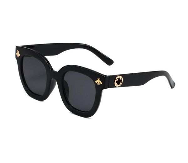 sunglasses for women designer sunglass goggle beach sun glass classic letter print mens womans, White;black
sunglasses for women designer sunglass goggle beach sun glass classic letter print mens womans, White;black
