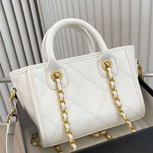 white bag shoulder designer bags leather ladies messenger handbag clutch flap wallet cross body brand women backpack
white bag shoulder designer bags leather ladies messenger handbag clutch flap wallet cross body brand women backpack