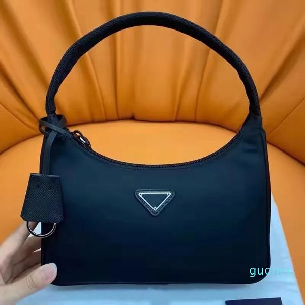 re-edition designer bags fashion nylon bags woman luxury men lady women men crossbody tote hobo shoulder purses handbags bag wallet backpak
re-edition designer bags fashion nylon bags woman luxury men lady women men crossbody tote hobo shoulder purses handbags bag wallet backpak