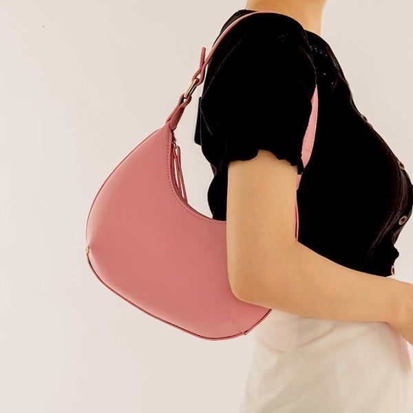 lady underarm jiomay purses pu wallets moon leather designer shoulder half handbags bags fashion luxury for women 2023 tote
lady underarm jiomay purses pu wallets moon leather designer shoulder half handbags bags fashion luxury for women 2023 tote