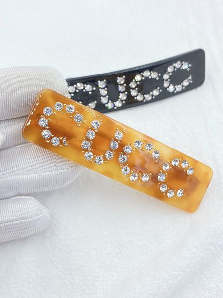 charming hair clips, luxurious and stylish designers, crystal ladies, birthday parties, jewelry, birthday gifts, Golden;silver
charming hair clips, luxurious and stylish designers, crystal ladies, birthday parties, jewelry, birthday gifts, Golden;silver